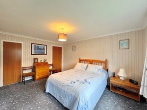 Photo 16- click for photo gallery